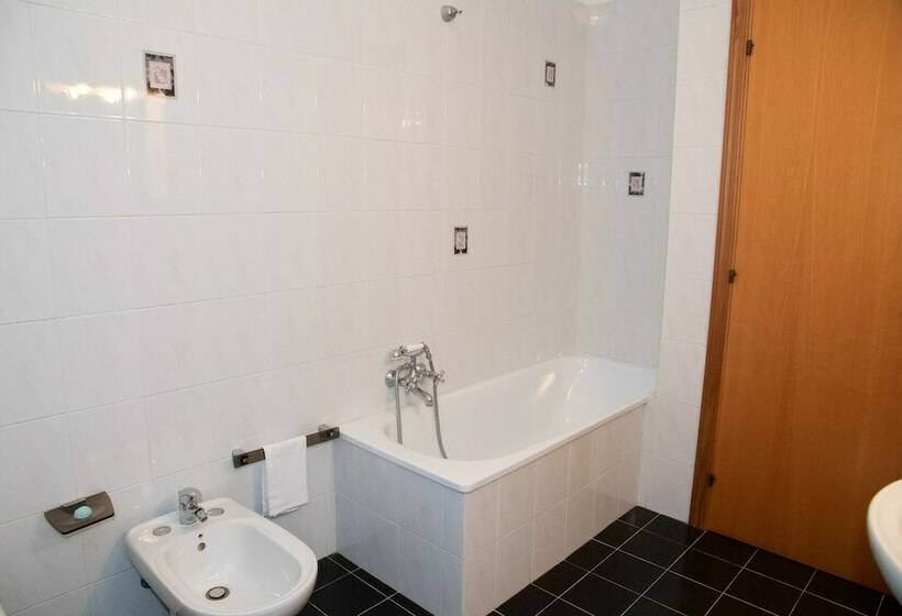 住宿加早餐  Da Focó