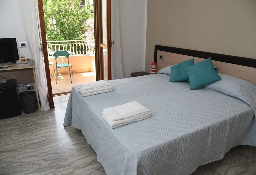 مبيت وإفطار La Porta Del Mare