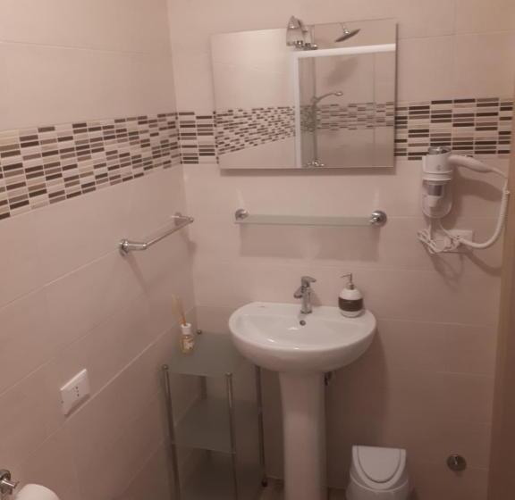 تختخواب و صبحانه Le Camere Di Sabrina Con Bagno In Camera