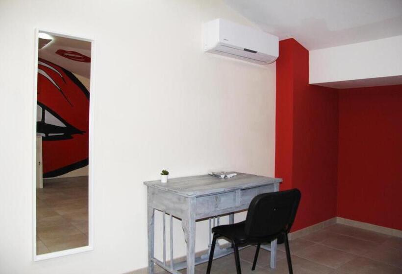 مبيت وإفطار Urban Pop Hostel & Bnb