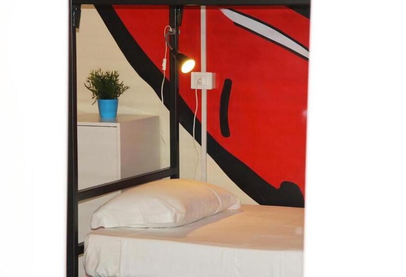 مبيت وإفطار Urban Pop Hostel & Bnb