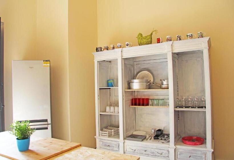 مبيت وإفطار Urban Pop Hostel & Bnb