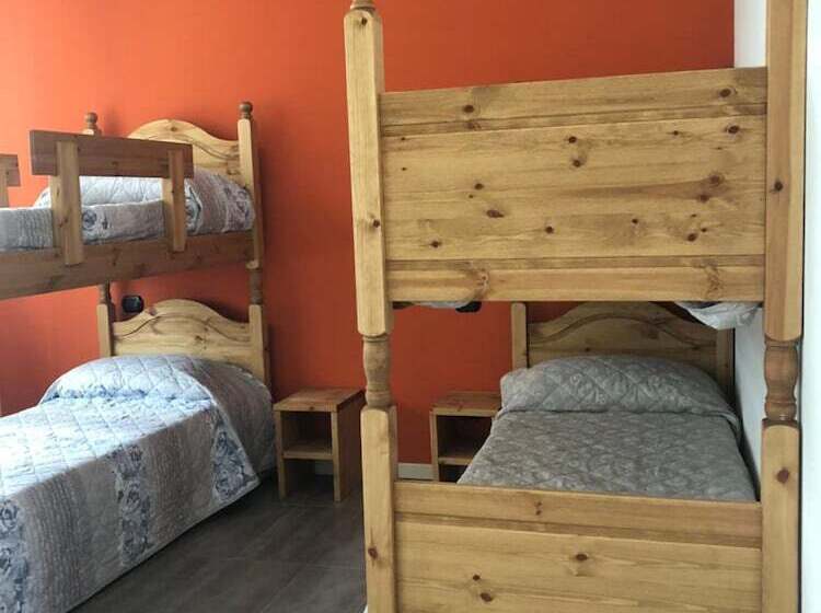 Cascina Monte Diviso   Hostel