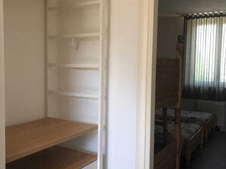 Cascina Monte Diviso   Hostel