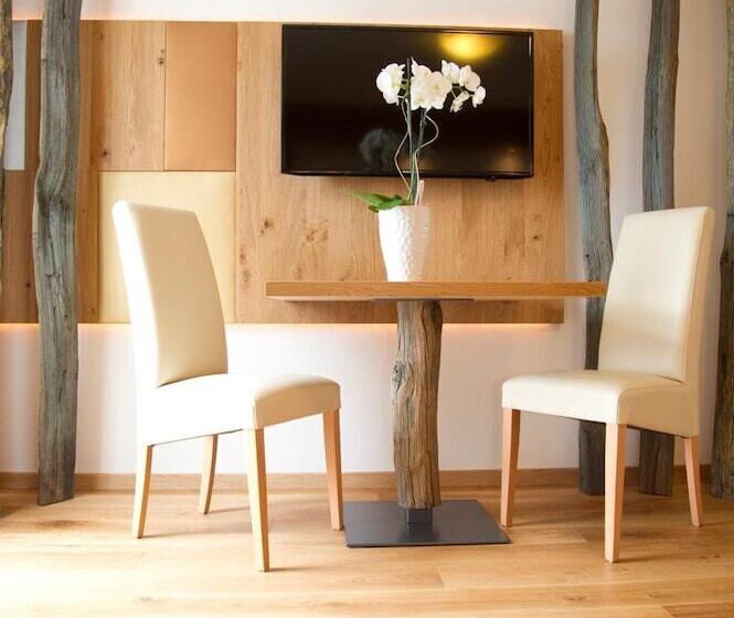 בית מלון כפרי Panorama Tramin