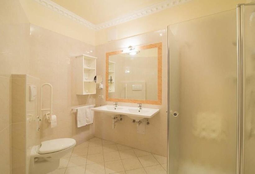 בית מלון כפרי Panorama Tramin