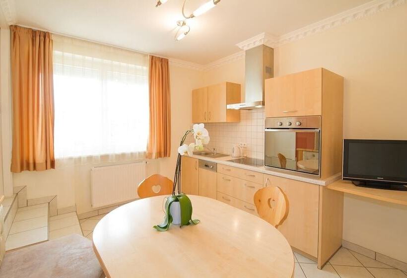 בית מלון כפרי Panorama Tramin