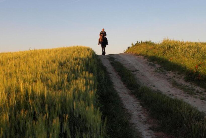 בית מלון כפרי Agriturismo La Roverella