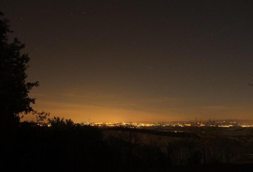 בית מלון כפרי Agriturismo La Roverella