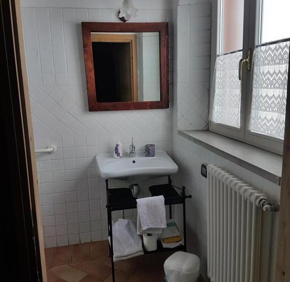 בית מלון כפרי Agriturismo Piccola Raieda