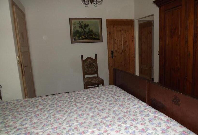 בית מלון כפרי Agriturismo Piccola Raieda