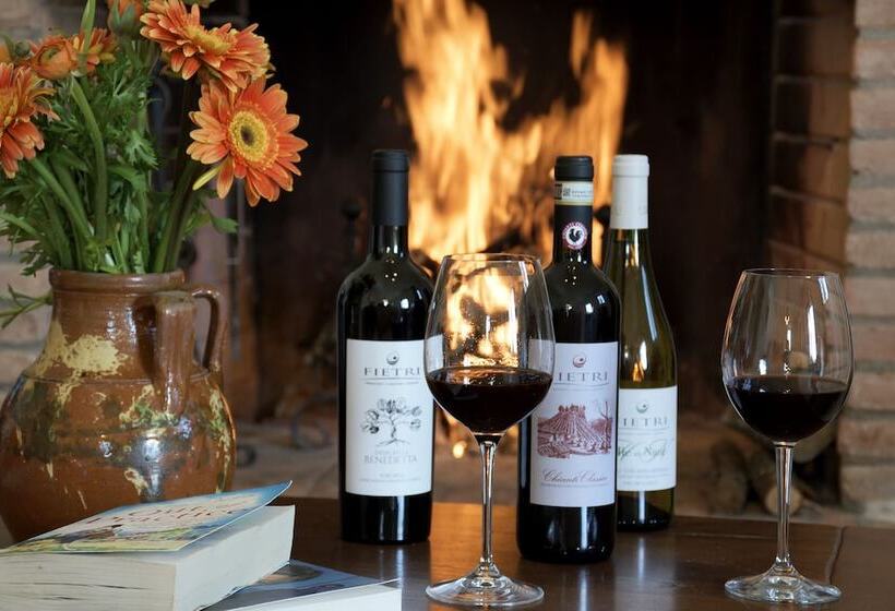 فندق ريفى Azienda Agricola Di Fietri