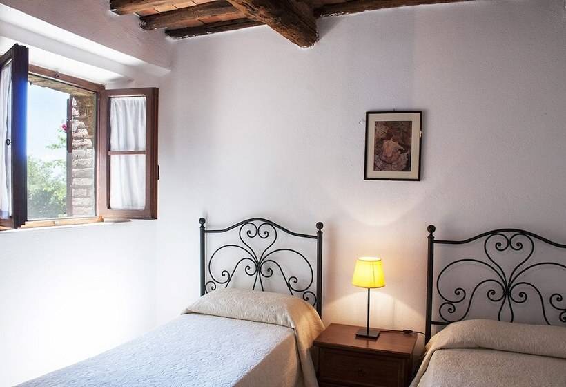 فندق ريفى Azienda Agricola Di Fietri