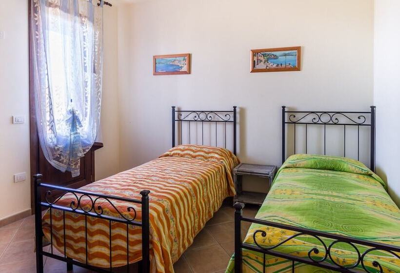 בית מלון כפרי Borgo Campetroso