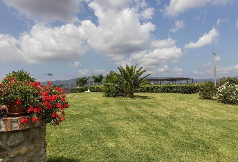 בית מלון כפרי Borgo Campetroso