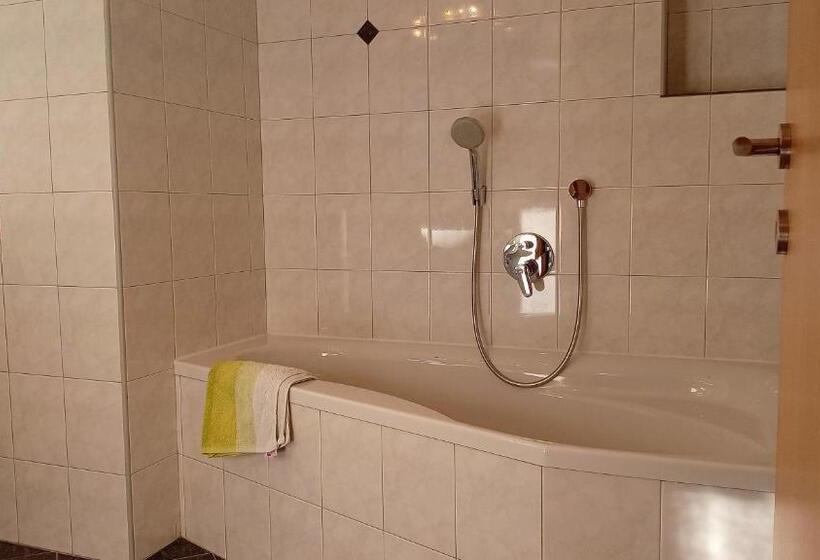 בית מלון כפרי Ferienhof Gschloier   Adults Only