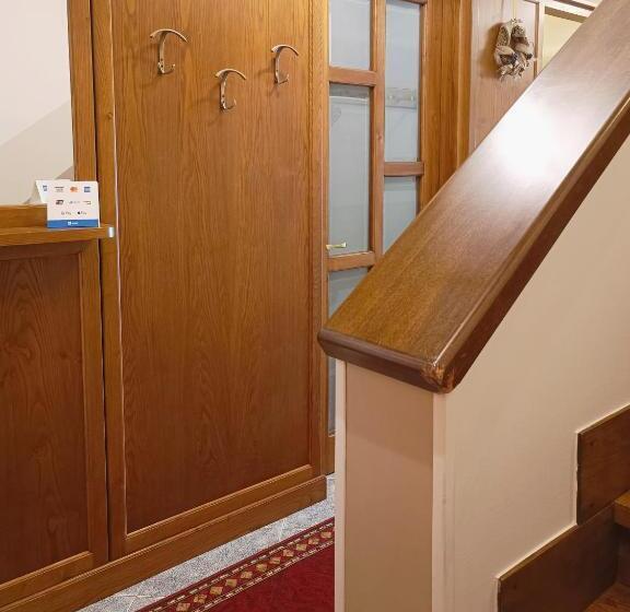 La Cri Bed & Breakfast