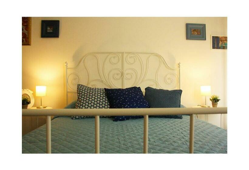 پانسیون Lilly S Home