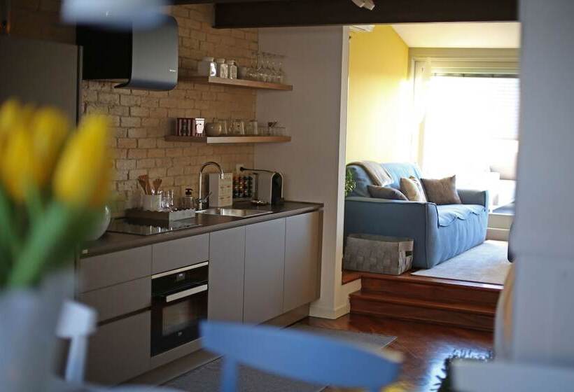 پانسیون Bergamo Exclusive Holiday Home