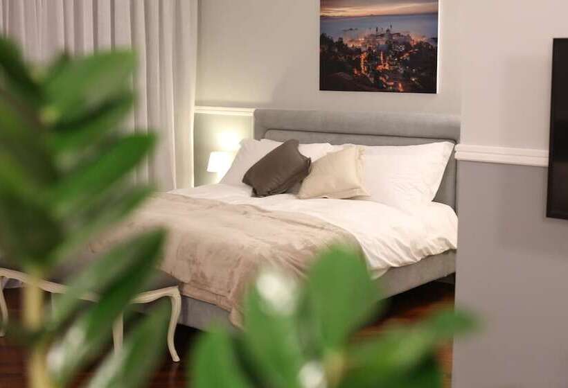 پانسیون Bergamo Exclusive Holiday Home