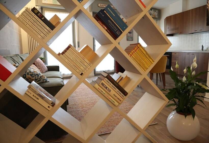 پانسیون Bergamo Exclusive Holiday Home