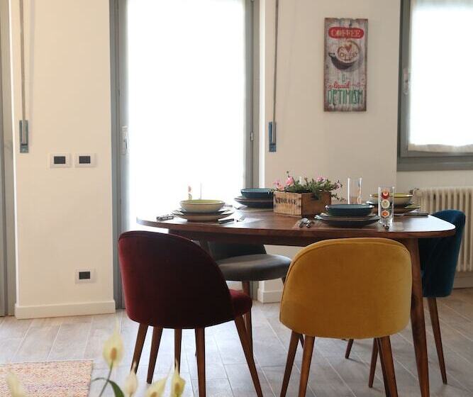 پانسیون Bergamo Exclusive Holiday Home