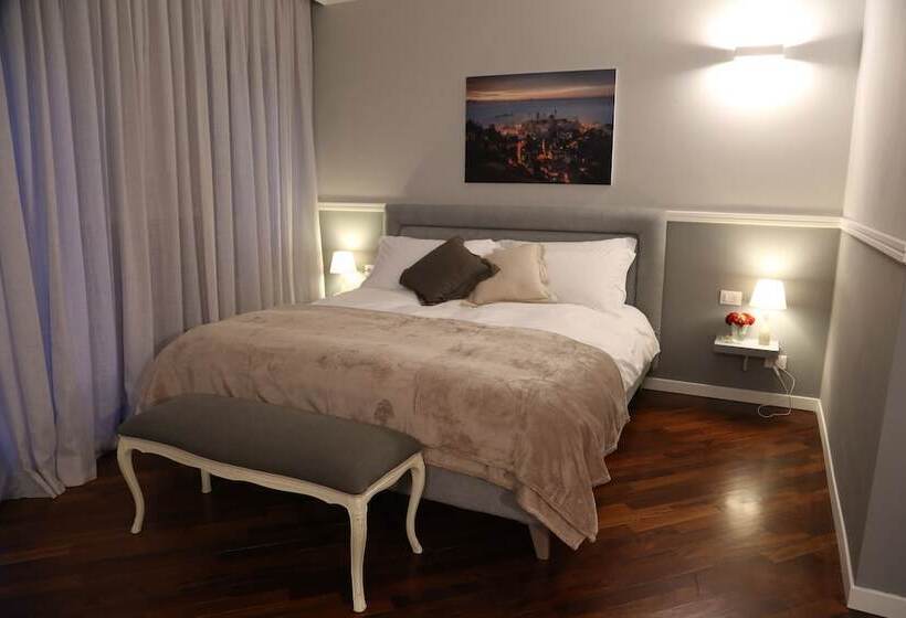 پانسیون Bergamo Exclusive Holiday Home