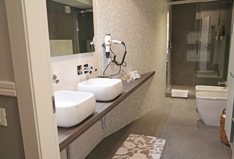 پانسیون Bergamo Exclusive Holiday Home