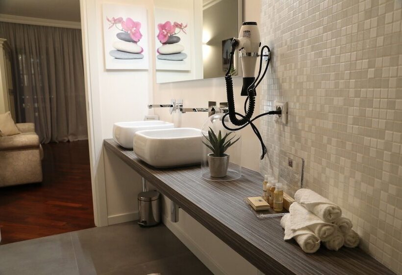 پانسیون Bergamo Exclusive Holiday Home