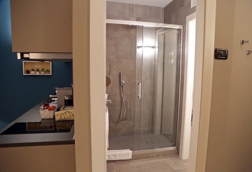 پانسیون Bergamo Exclusive Holiday Home