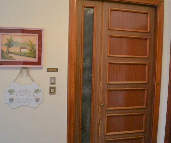 펜션 Le Stanze Di Ginevra S. Maria A Vico