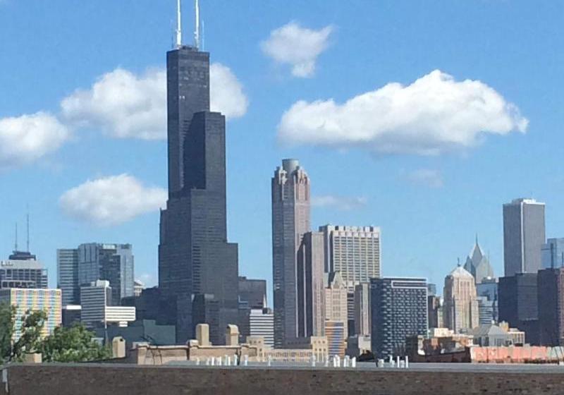 بنسيون Pilsen Roadhouse