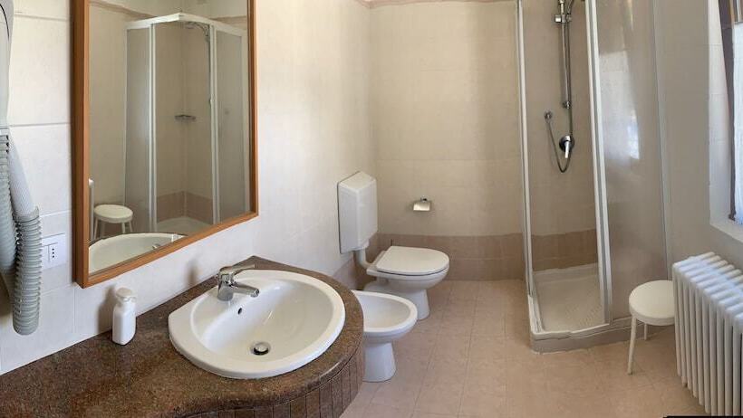 R.t.a. Hotel Monte Rosa