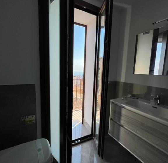 تختخواب و صبحانه Calua Experience View