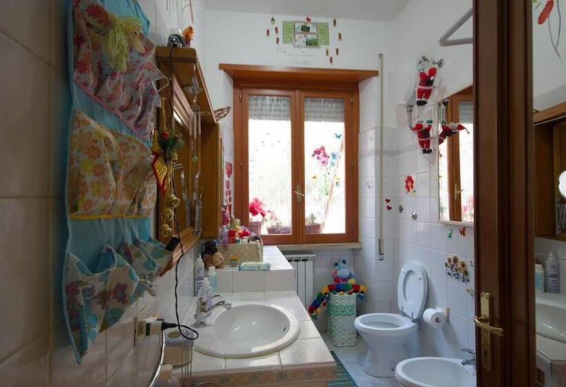 تختخواب و صبحانه Casa Arcobaleno