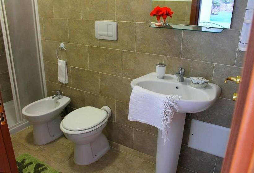 住宿加早餐 Clamarema