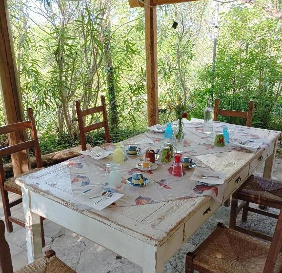 مبيت وإفطار Fattoria La Tana Della Volpe