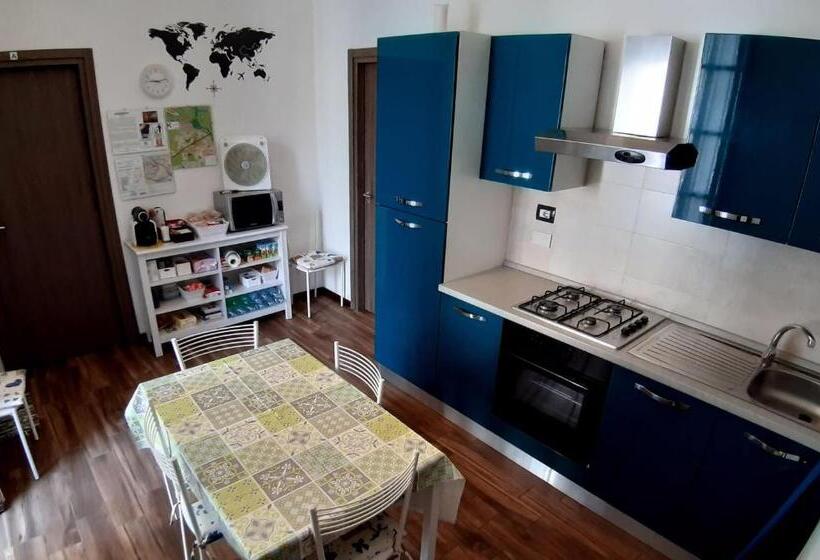 مبيت وإفطار Il Ghirovago