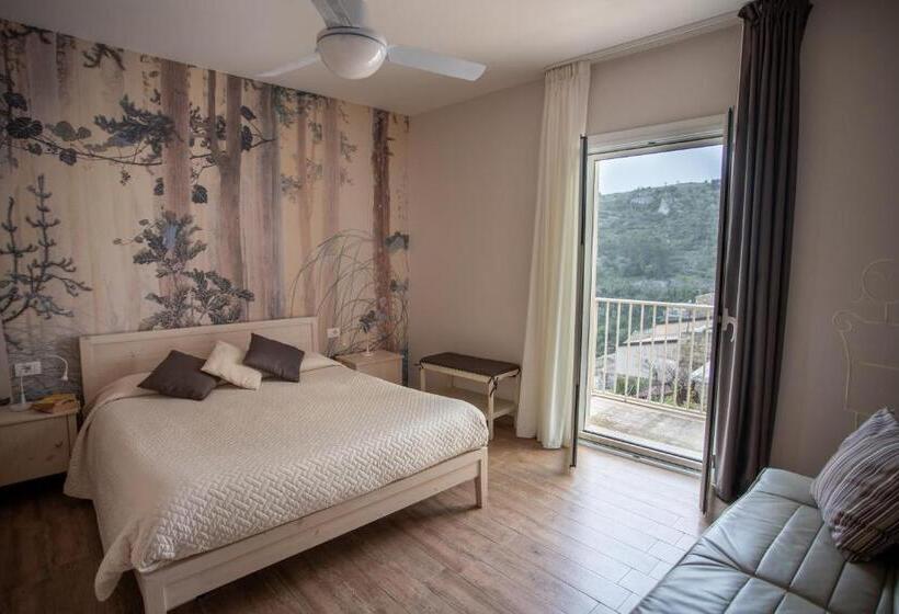 تختخواب و صبحانه La Casa Del Gelsomino