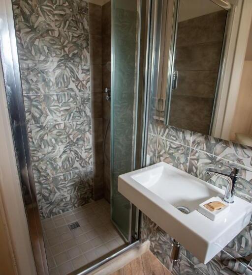 تختخواب و صبحانه La Casa Del Gelsomino