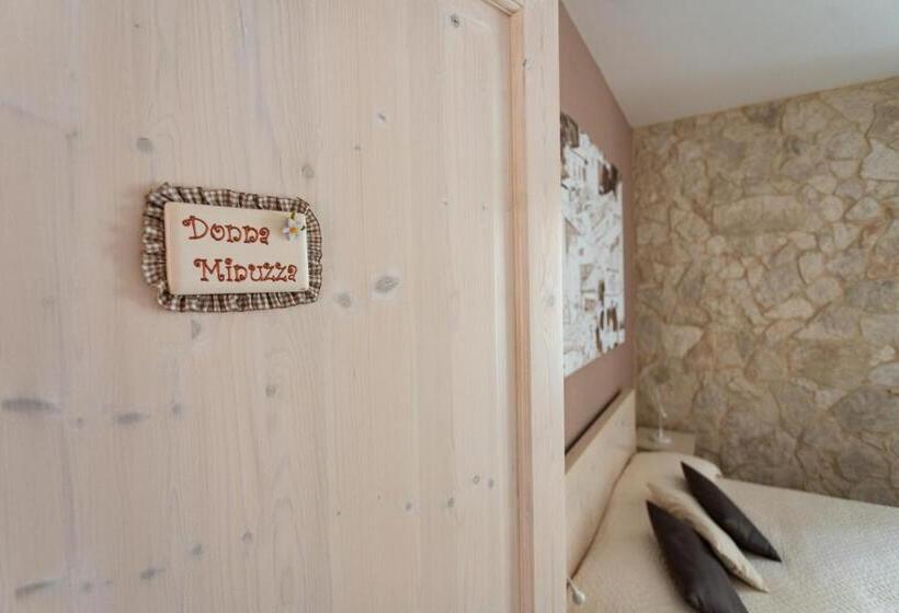 تختخواب و صبحانه La Casa Del Gelsomino