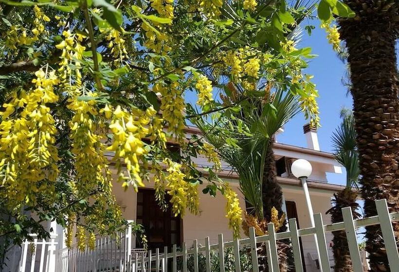 住宿加早餐  Le Mansarde