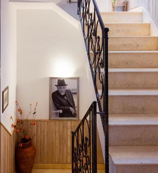 تختخواب و صبحانه Le Terrazze Di Pirandello