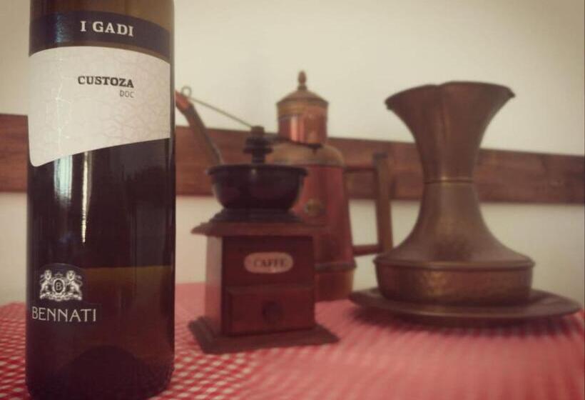 ベッドアンドブレックファースト Locanda Agnella