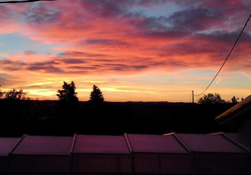 مبيت وإفطار Marimà