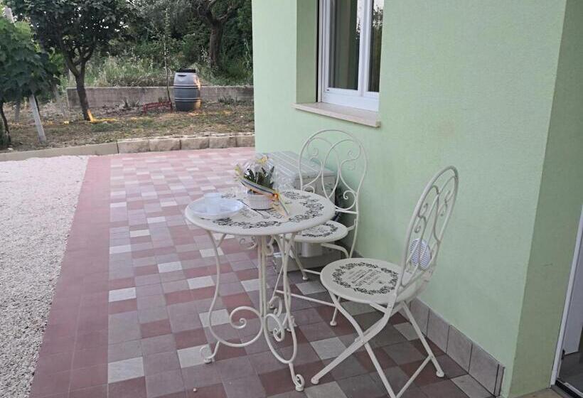 مبيت وإفطار Marimà