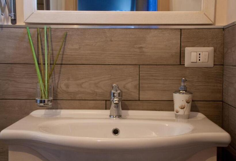 مبيت وإفطار The Liberty Palace