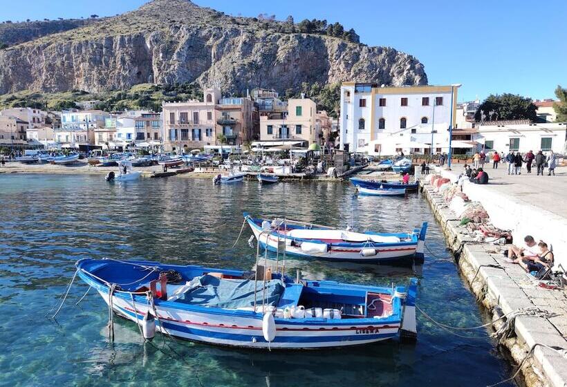 酒店 Palermo Stay Centro 120 Rodionoff & Eleganza E Facilità Di Accesso A Aeroporto E Spiaggia Mondello