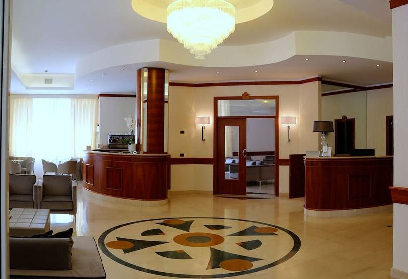 فندق Adriatico