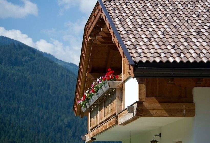 فندق ريفى Agritur Col Verde B&b